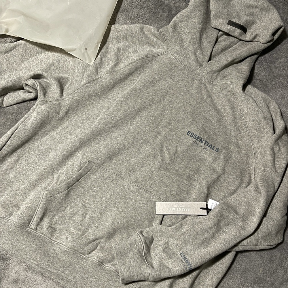 MEN’S FOG ESSENTIALS HOODIE- NWT SZ XL